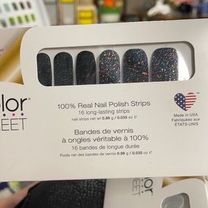 Gleam On Colorstreet nails